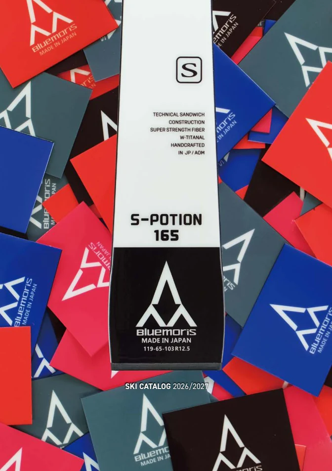 Bluemoris 2026/2027 SKI CATALOG公式表紙